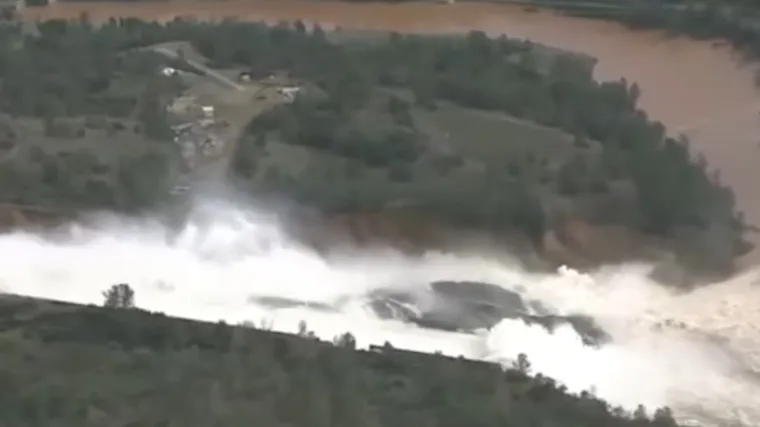 Evakuirano gotovo 200.000 ljudi. Vlasti su čak 12 godina skrivale problem!?