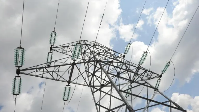 Vladajući svojim brljanjem 'struja hoće/neće poskupjeti' zbunjuju javnost, ali nas nisu zbunili