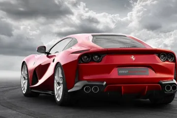NAJBRŽI I NAJSNAŽNIJI: Ferrari 812 Superfast novi je ponos tvrtke iz Maranella