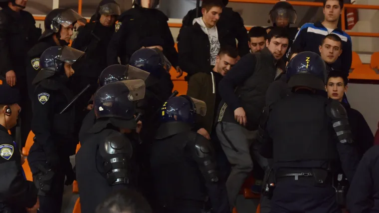 'Musa Turčine, napu&scaron;i se k******': navijači Zadra uhićeni zbog uvredljivog skandiranja