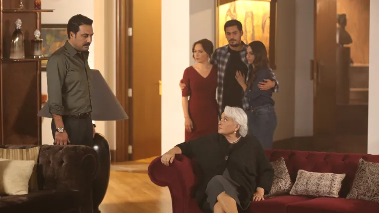 Zbog sigurnosti obje će obitelji živjeti pod istim krovom (Obitelj mog oca)