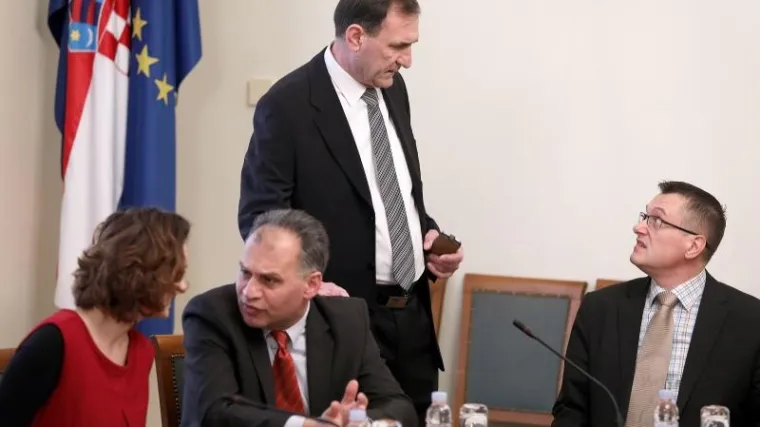 'Pa poništite natječaj ako se ne možete dogovoriti'