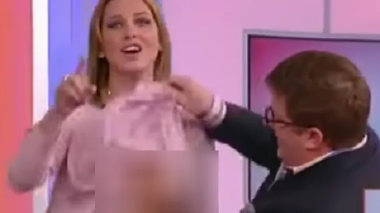 Voditelj u emisiji uživo kolegici podigao bluzu i svima pokazao njene grudi