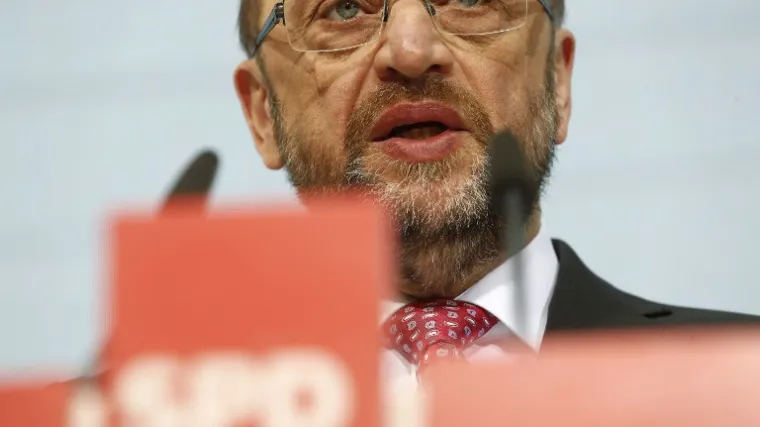 Rezultati ankete u Njemačkoj iznenadili i zabrinuli Angelu Merkel