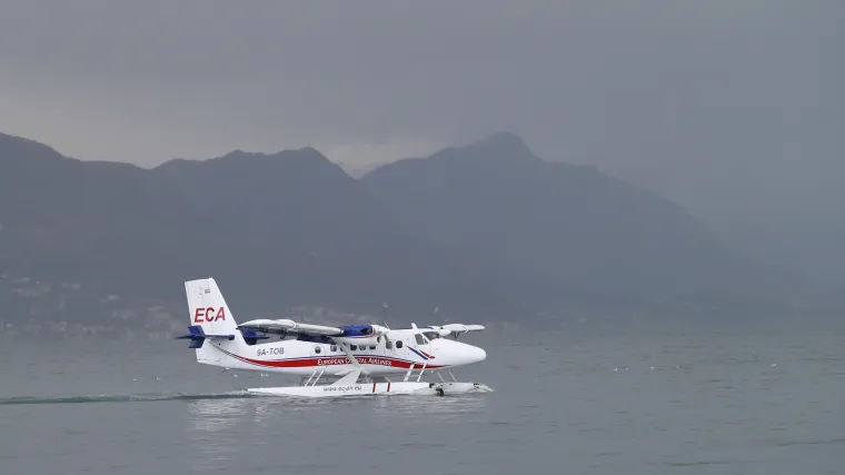 Hidroavioni opet lete obalom: zbog opasnih propusta prvo im je povučena pa vraćena licenca, a sada od države traže 5,5 milijuna kuna