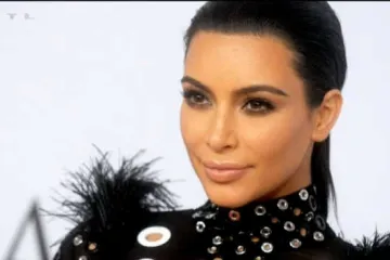 Učimo vas odraditi konturing: našminkajte se savršeno, baš poput Kim Kardashian