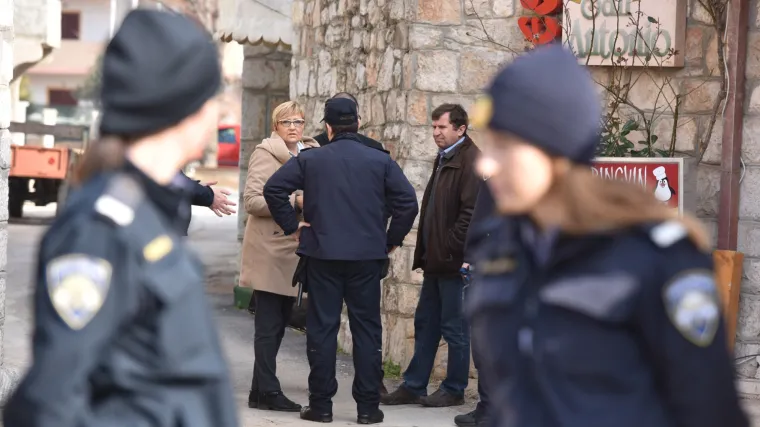 Biv&scaron;a žena Mi&scaron;e Kovača i njezin partner deložirani iz obiteljske kuće: 'Prevareni smo!'