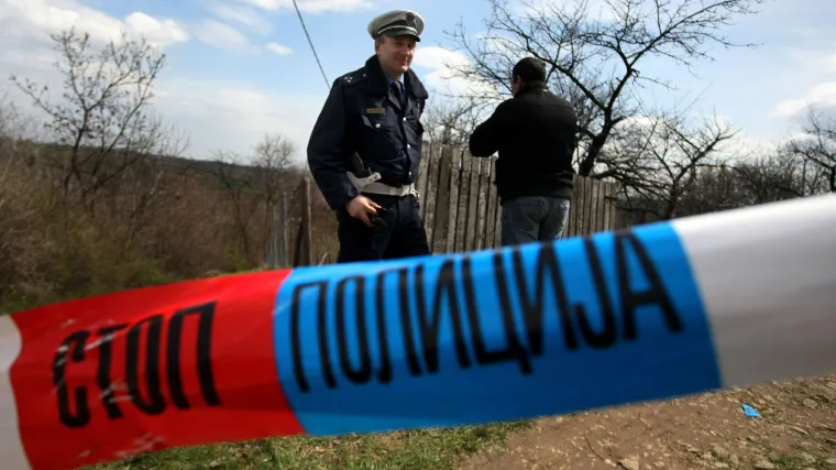 Tragedija u Srbiji: blizanci od 40 dana izbodeni u &Scaron;trpcu, sumnja se da je to učinio njihov otac