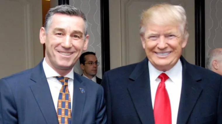 'Jo&scaron; jedan &scaron;amar Srbiji': mediji se raspisali o fotografiji Donalda Trumpa i predsjednika Skup&scaron;tine Kosova