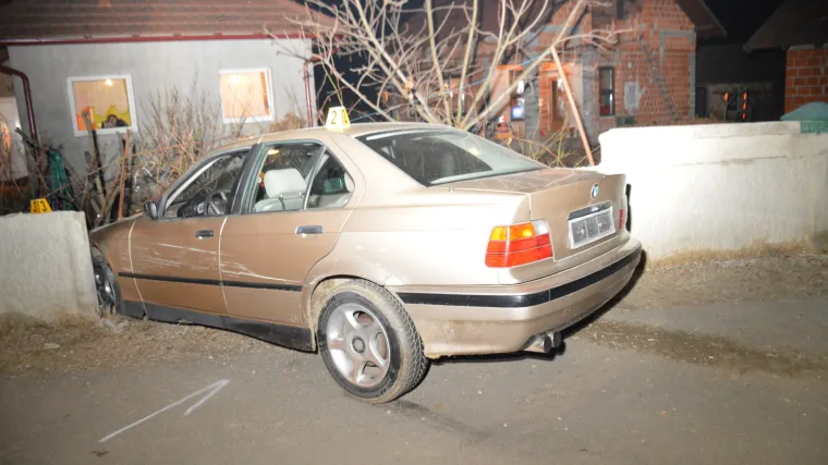 Odletjela je s kolnika, a on se zabio u jo&scaron; jedan auto