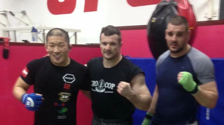 Cro Cop jo&scaron; jednom smjestio Japancu: Ishi progovorio hrvatski, ali ne ono &scaron;to je mislio
