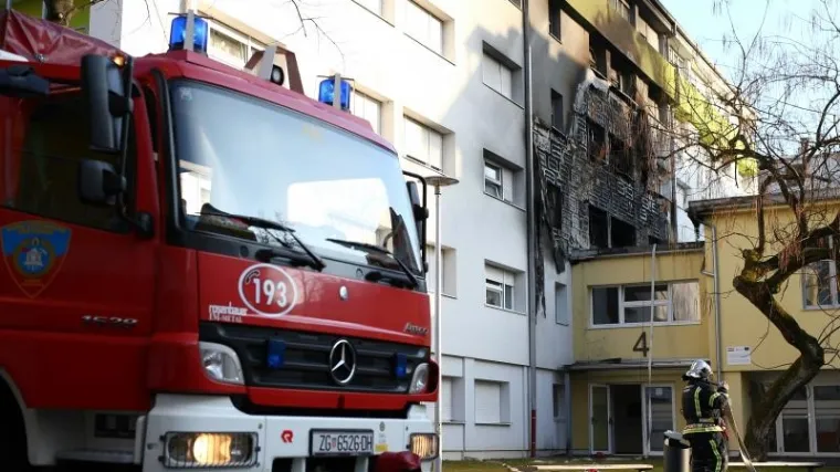 Vozilo joj je prešlo preko noge, danas je podlegla ozljedama