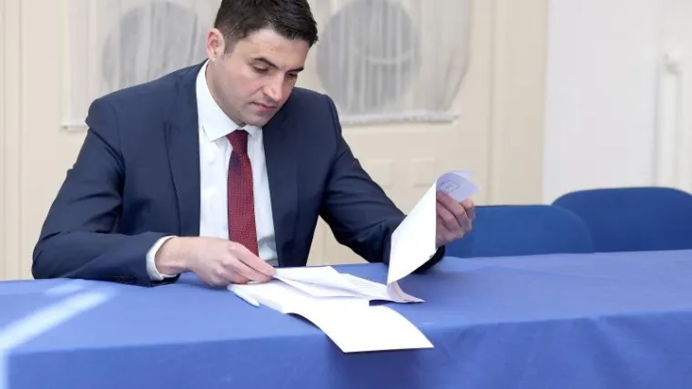 Bernardić u Londonu: 'Socijaldemokracija se mora vratiti građanima i uvesti ih u sigurnu luku'