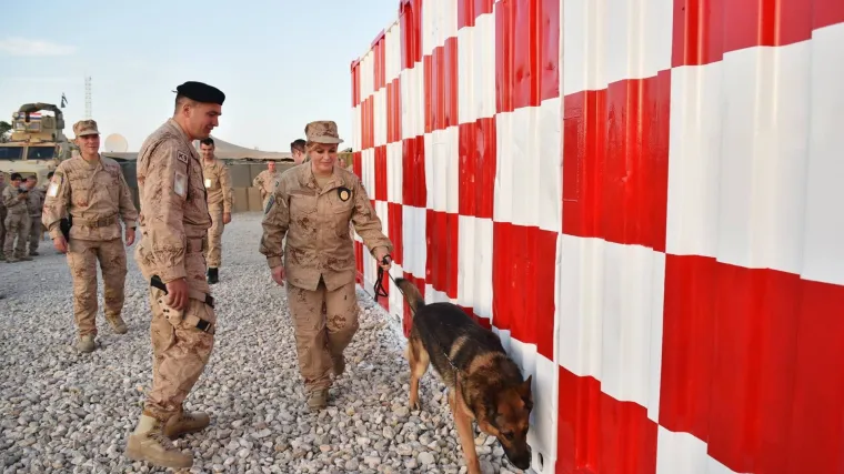 Uniforma Kolinde Grabar-Kitarović završila u pakračkom muzeju Vojne i ratne povijesti