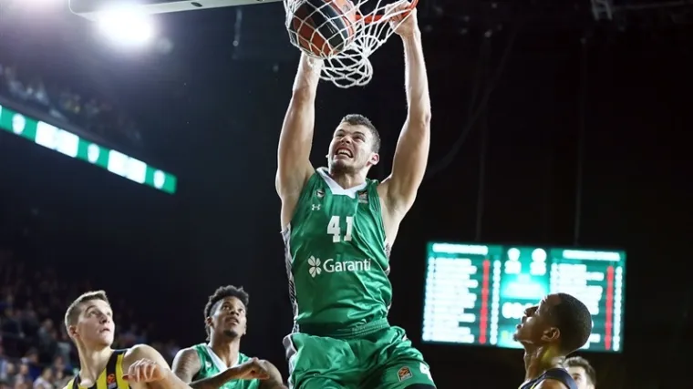 Euroliga: double-double Žižića u porazu Daru&scaron;afake, Perasovićev Efes bolji od Baskonije