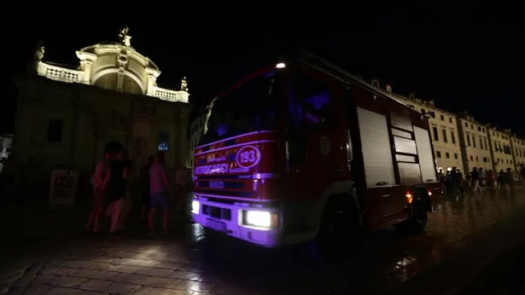 Mladići se posvađali pa namjerno zapalili poznatu vilu, stradala žena