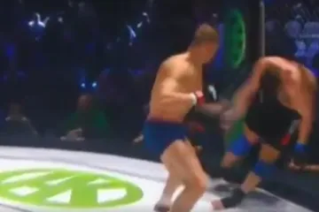 Rus ga sjajnim high-kickom poslao u svijet snova