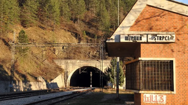 24 godine su pro&scaron;le od stravičnog zločina, kazne za organizatore jo&scaron; nema