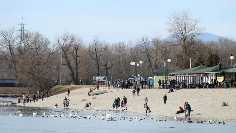 Rasvijetljen pronalazak psećeg le&scaron;a u Jarunu: 'Pas nije bio svezan i namjerno bačen u jezero'