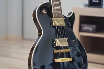 Čišćenje žica na gitari: Saznajte čime se čiste žice na gitari?