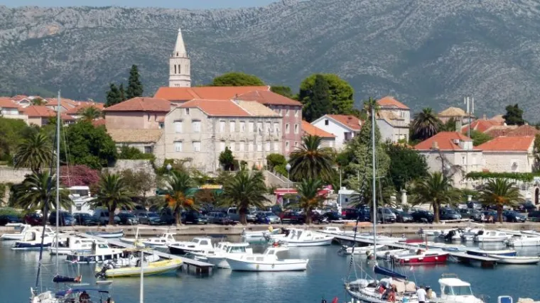 Hrvati odlaze, a prazne kuće kupuju stranci