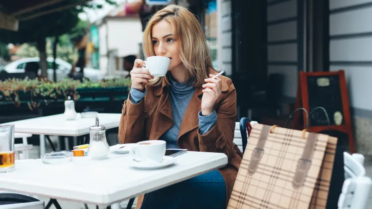 Jeste li se ikad zapitali za&scaron;to poslije kave uvijek želite zapaliti cigaretu?