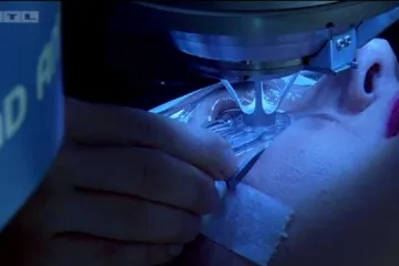 Naša Edita podvrgnula se operaciji očiju pred kamerana RTL-a kako bi pobijedila dioptrijski problem: Kako je zahvat završio?