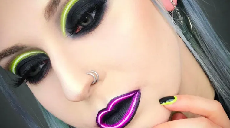 Hrabro i neobično: Neonska &scaron;minka najnoviji je trend na Instagramu