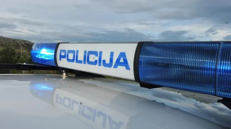 Prijetio ženi i djeci, a u zatvoru brinuo tko će mu donijeti čistu odjeću