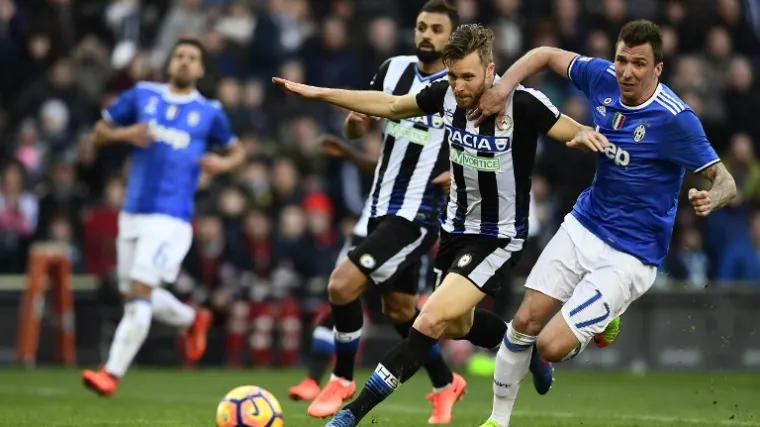 Mandžukić i Pjaca zaustavljeni u Udinama