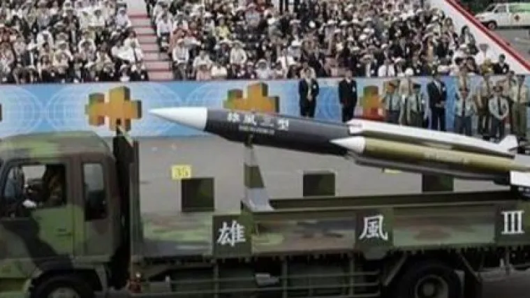 Peking poziva na obustavu sjevernokorejskog nuklearnog programa i američkih manevara