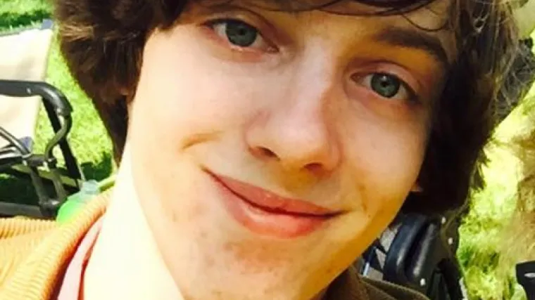 Tinejdžeru vlak odsjekao noge, snimljen cijeli razgovor