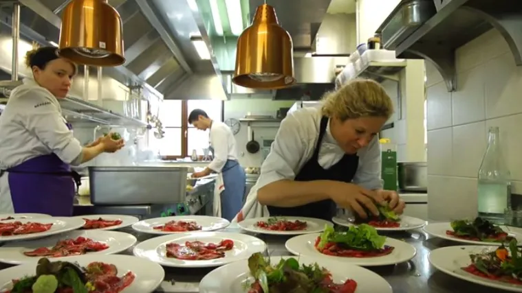 'Slučajno postala kuharica, a danas mnogi zbog nje žele u Sloveniju'