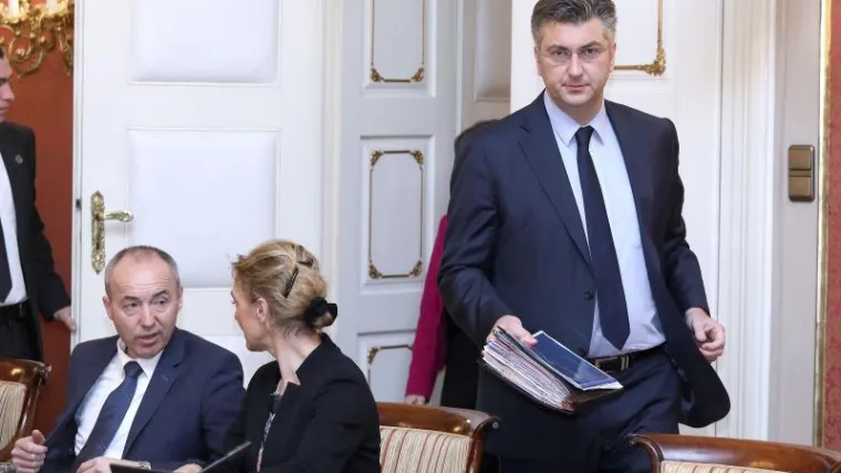 Vlada smijenila &scaron;eficu Ureda za opće poslove