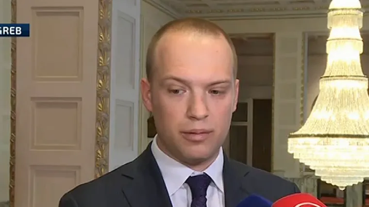 'Dobacuju mi 'lopove' i 'jazavče' dok hodam gradom... Ja samo želim natrag svoj život'