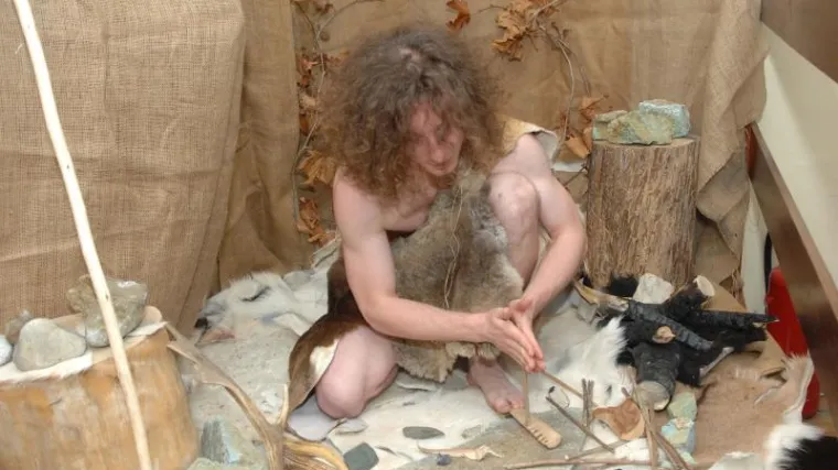 Prije gotovo 50.000 godina neandertalci su se koristili 'aspirinom' i 'penicilinom'