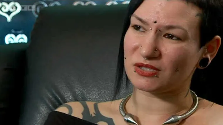 Piercerica Irena i sama ima 50 piercinga i mnogo tetovaža: 'Zbog izgleda doživljavam uvrede i napade'