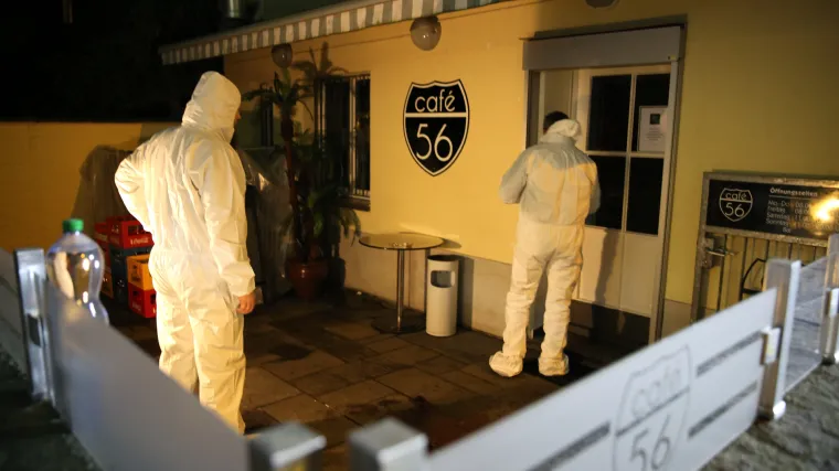 Manijaci upali u kafić i počeli pucati po gostima: ubili dvoje ljudi pa se dali u bijeg