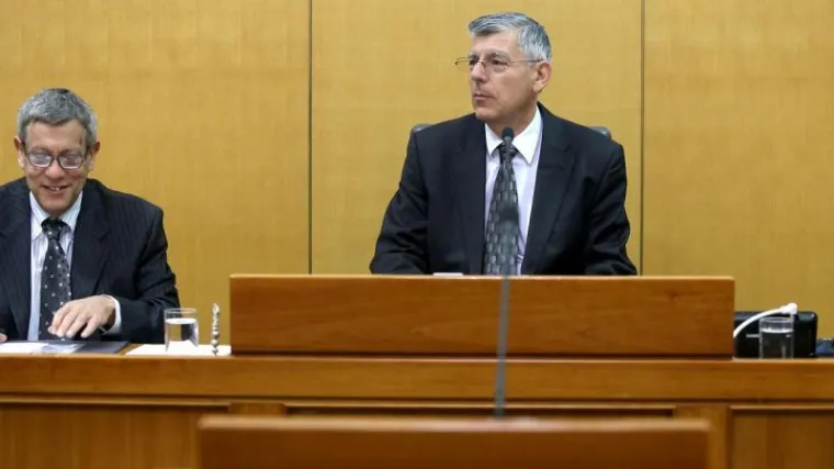 Lo&scaron; dan za Pernara: ponovno se sukobio s Reinerom, a nisu mu dozvolili ni unos stvari u Sabor