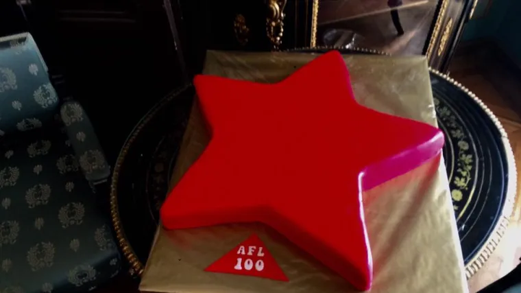 Svađa zbog torte: Bandić zabranio petokraku na svečanosti u čast stogodi&scaron;njem partizanu?