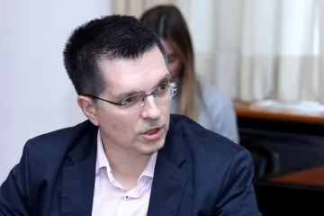 Jadranska banka najavila poduzimanje pravnih mjera nakon izjava zastupnika Živog zida B. Bunjca