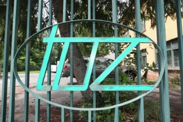 Novi vlasnik uz pomoć starih radnika proizvodi i priprema izvozne projekte