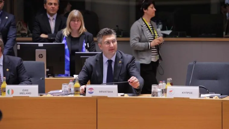 'Rekao sam Ceraru i Junckeru da je za nas arbitraža zavr&scaron;ena priča'