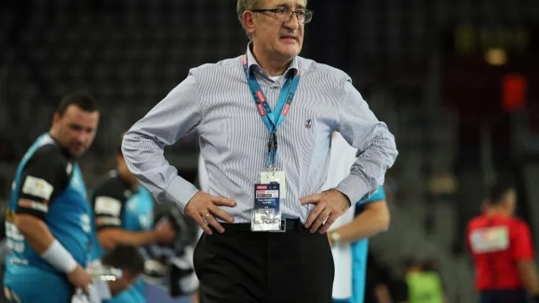 Vi&scaron;e nema zapreka da preuzme kormilo hrvatske reprezentacije: Červar raskinuo ugovor s Makedoncima