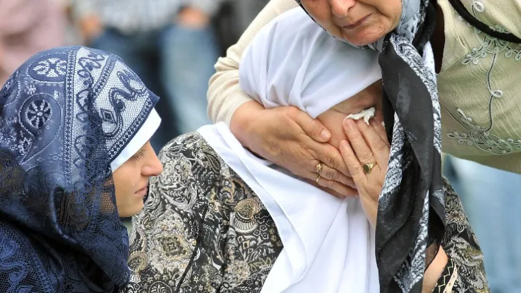 'Srebrenica se dogodila namjerno, Nizozemci su željeli očistiti Europu od muslimana'