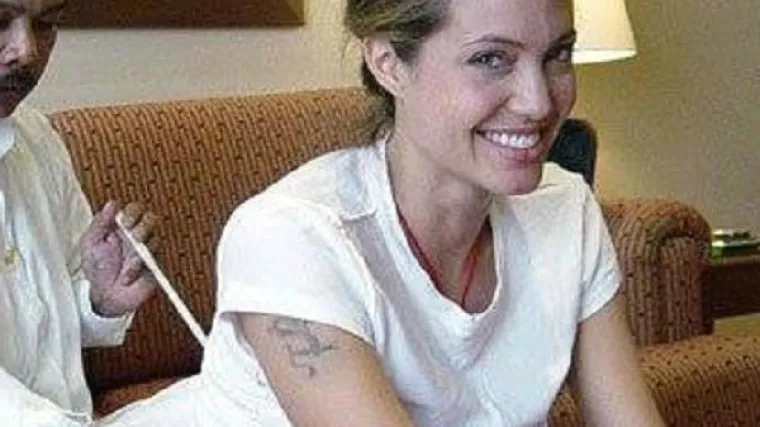 Pogledajte glupi potez kojim je Jolie poku&scaron;ala spasiti uzdrmani brak s Pittom