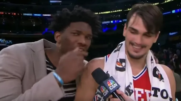 'On zaslužuje trofej za novaka godine'