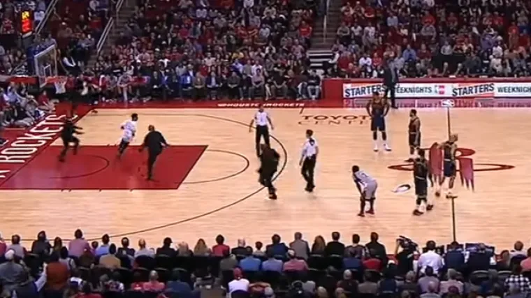 Ovako Amerikanci rje&scaron;avaju navijačke izgrede na utakmicama - brzo i efikasno!