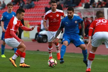 Dinamo razočarao u Splitu, Petevu se ozlijedio važan igrač