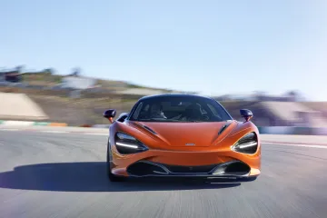 MCLAREN 720S: Ovako izgleda automobil kojem je do 100 km/h potrebno manje od 3 sekunde